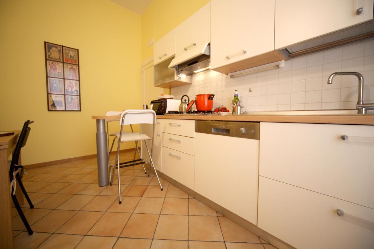 Seawall Holiday Home Salerno Exterior photo